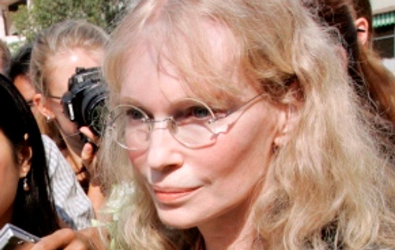 A murit fratele actriţei Mia Farrow
