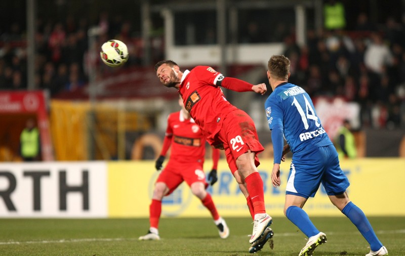 Liga I: Dinamo - Concordia 0-3. Galeria ”câinilor” l-a înjurat pe Anghelache!