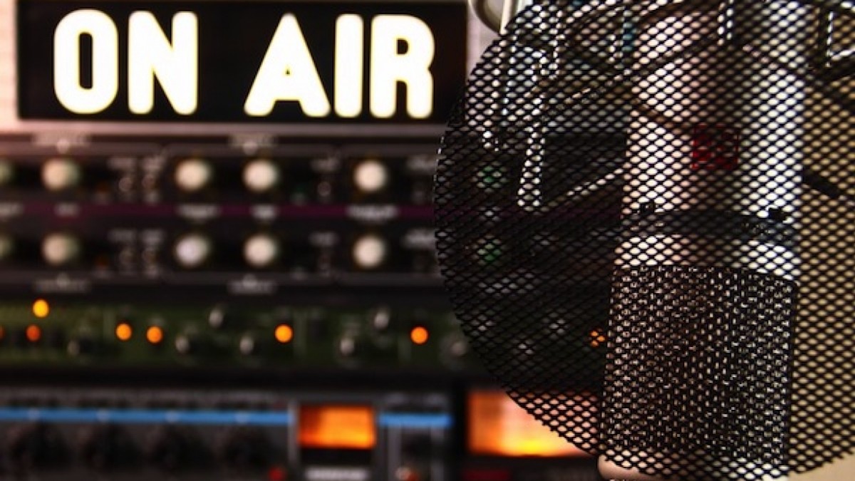 A murit un cunoscut om de radio din România