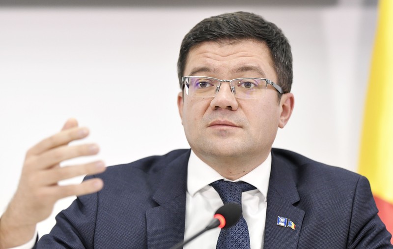 Ministrul Mediului, Costel Alexe, a demis conducerea APM București, după poluarea record din Bucureşti: "Vom controla toţi operatorii care ard deşeuri"