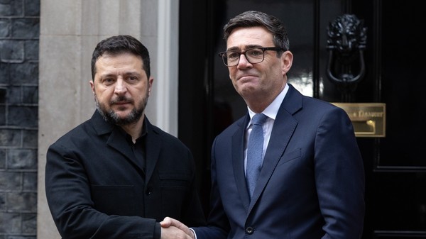 Volodimir Zelenski, primit miercuri de premierul britanic Andy Burnham Sursa foto: Profimedia