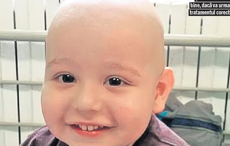 Andrei are toate șansele să învingă leucemia. I-au pus piciorul în ghips, dar avea nevoie de chimioterapie