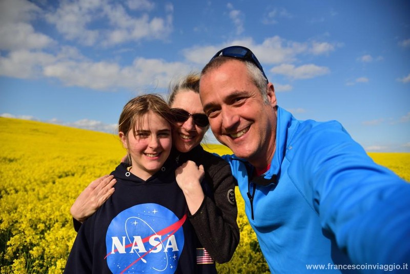 Laura împreună cu familia ei