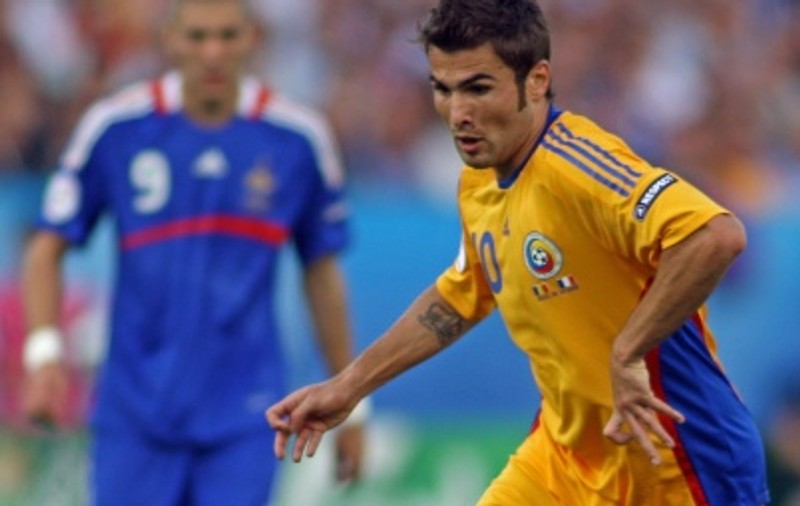 Adrian Mutu îi provoacă frisoane selecţionerului Bosniei, Safet Susici  