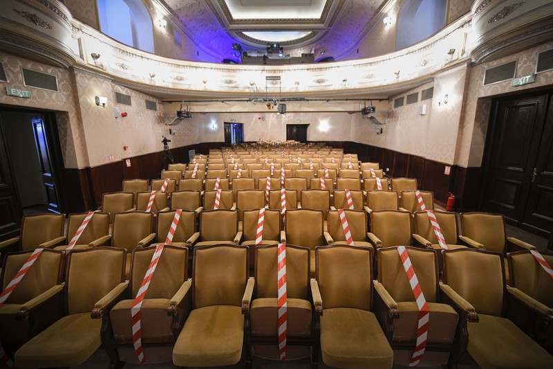 Teatrele au funcțonat la o capacitate de 30% în timpul pandemiei de COVID 19. Foto: Hepta
