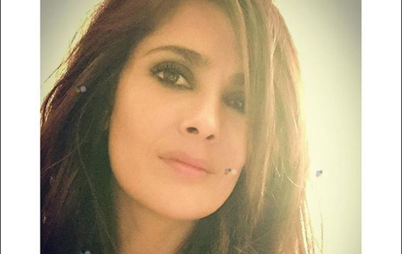 Salma Hayek, dusă de urgență la spital! S-a rănit la cap în timpul filmărilor!