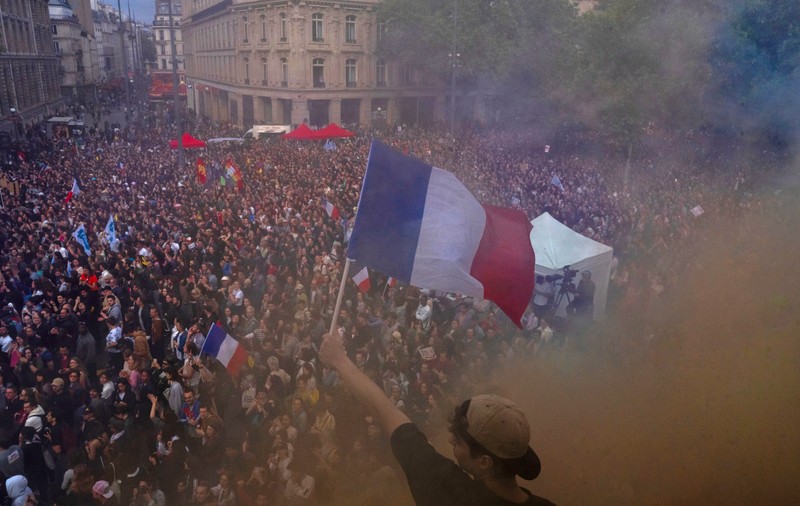 Alegeri cruciale în Franța. Parisul este în alertă înainte de scrutinul care poate provoca un val de proteste: „Va fi un fel de război civil”