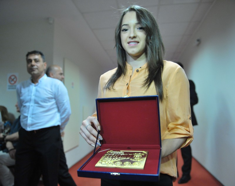 GALERIE FOTO/ Gimnasta Larisa Iordache, cetăţean de onoare al Capitalei
