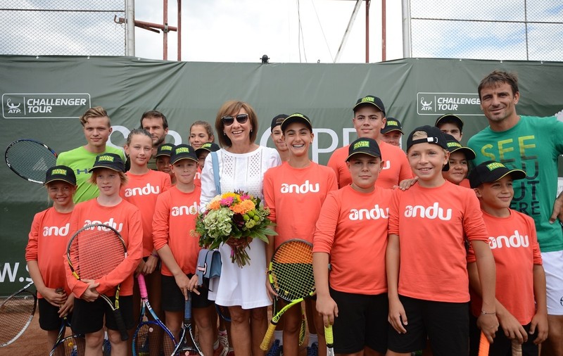Adrian Ungur, debut cu victorie la Sibiu Open. Carmen Iohannis a deschis competiția