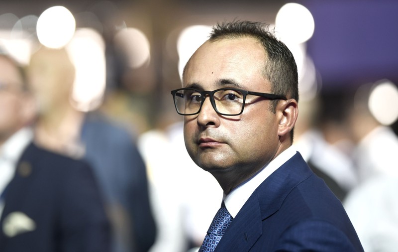 Bușoi spune că n-a declarat că i-a fost finanțată deplasarea de către Qatar „dintr-o eroare de interpretare a staffului meu”