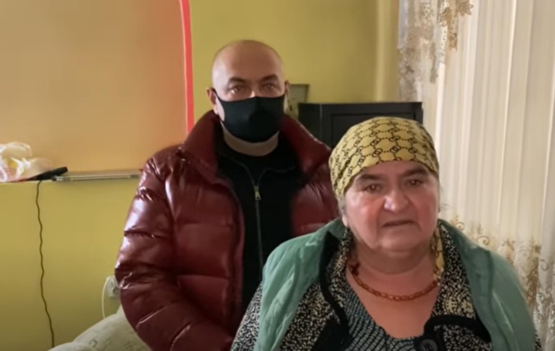 Leo de la Strehaia și mama lui, condamnați cu executare într-un dosar de evaziune fiscală. Cât a luat fiecare