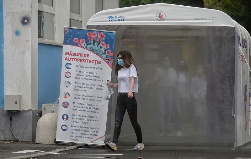 Doi elevi au picat triajul epidemiologic de la proba de matematică a Evaluării Naționale 2020