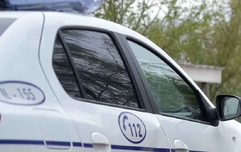 Un polițist a accidentat un motociclist, la Medgidia. Agentul din mașina Poliției nu s-a asigurat