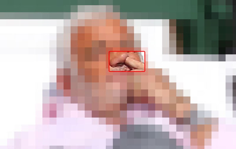 MUCUL care SPULBERĂ UN MIT! Starul de milioane, prins cu DEGETUL ÎN NAS până la cot! FOTO