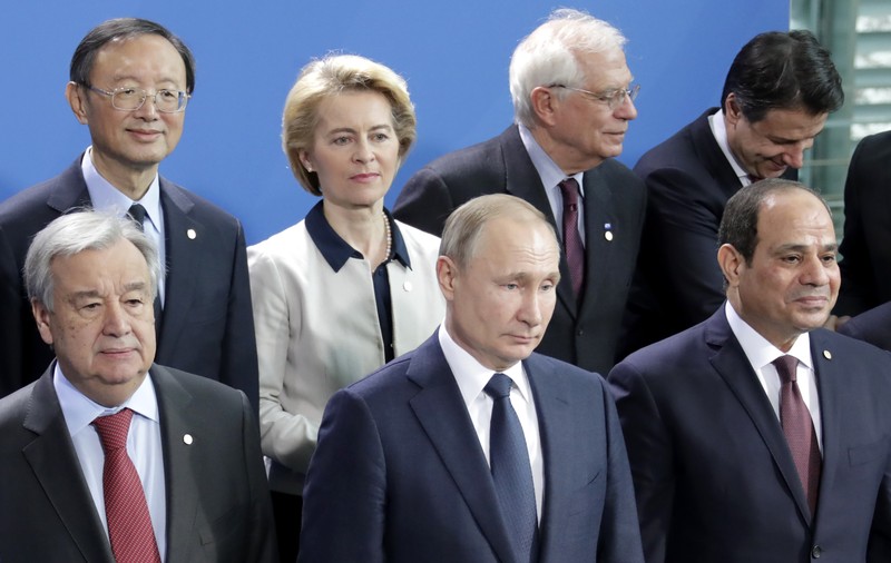 „Occidentul s-a uitat la Putin cum s-au uitat procurorii la poarta criminalului din Caracal în timp ce el își gâtuia victima”