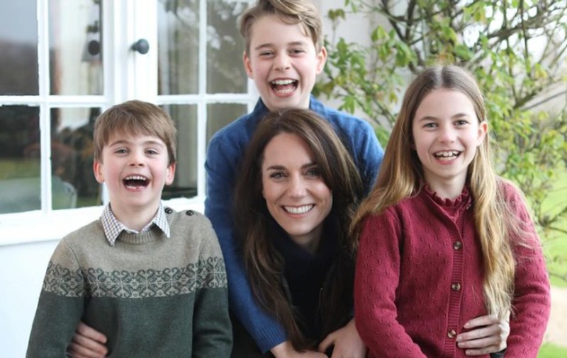 Kate Middleton, prima fotografie oficială după operația abdominală din ianuarie. „Mulțumesc pentru sprijinul neîncetat”