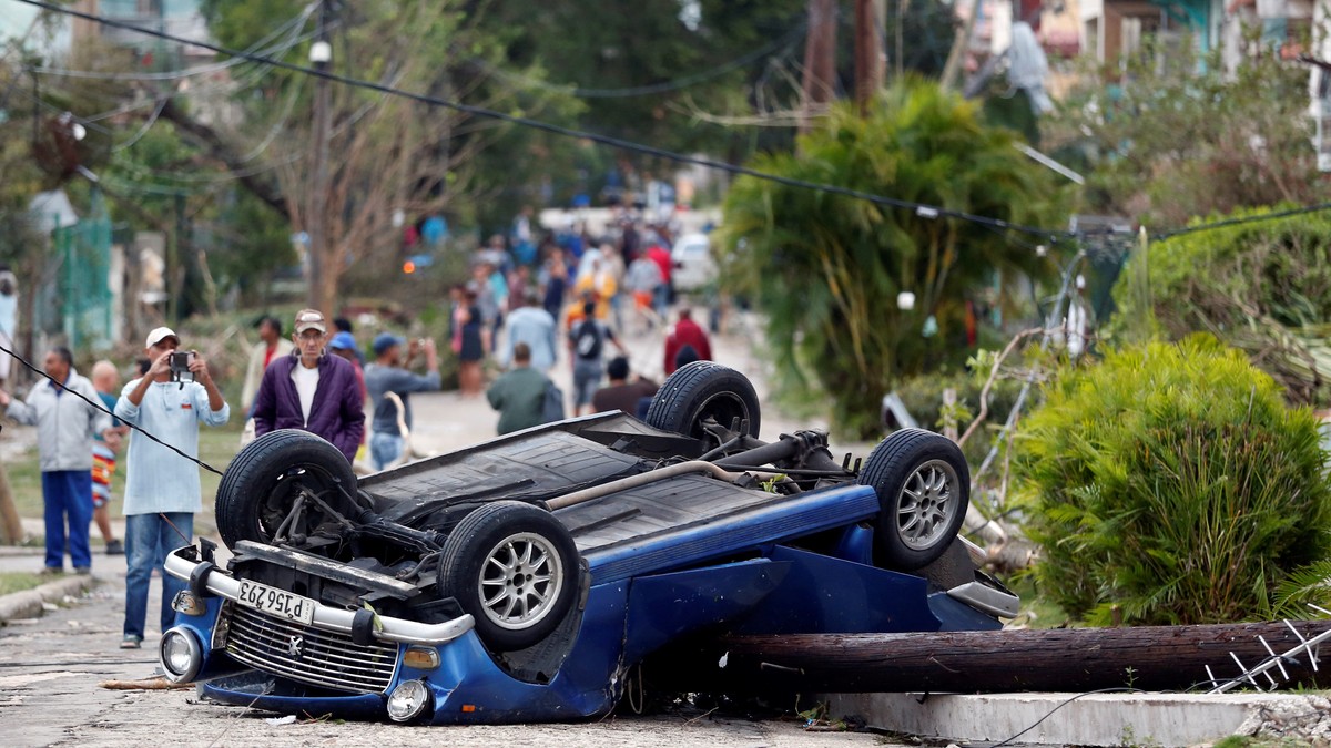 O tornadă a făcut ravagii la Havana, în Cuba
