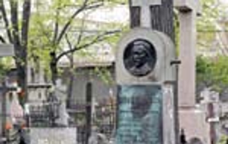Cimitirul Bellu, in topul celor mai scumpe terenuri din tara