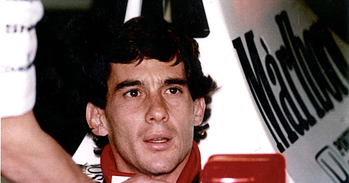 Cea mai mare tragedie din sport s-a petrecut de 1 mai. Pilotul Ayrton Senna a murit pe circuit la doar 34 de ani | VIDEO