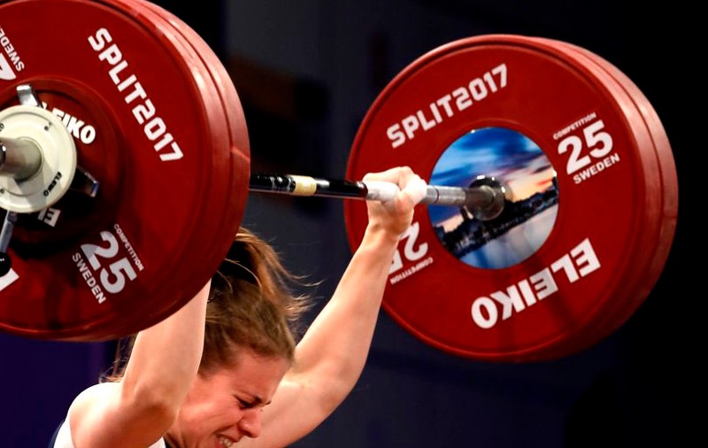 Loredana Toma, trei medalii de aur la Campionatele Europene de haltere din Georgia