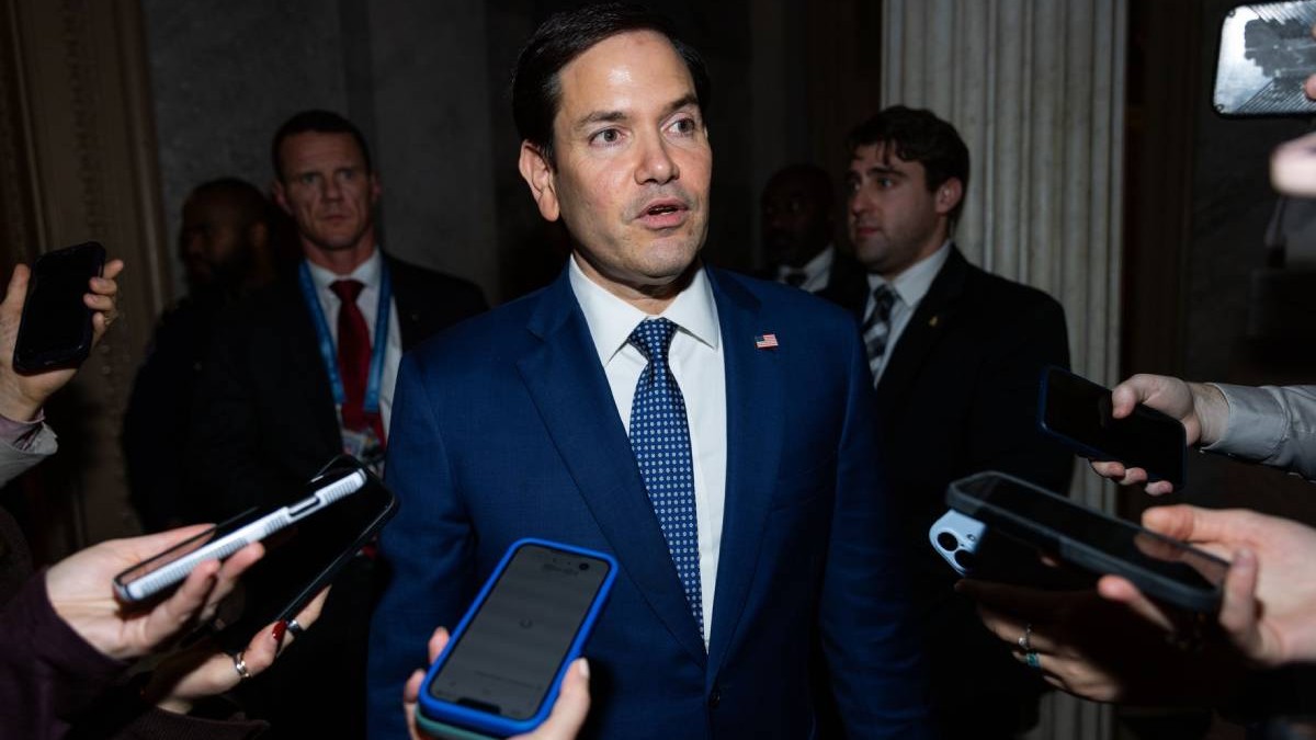 Marco Rubio in timpul unei conferinte de presa