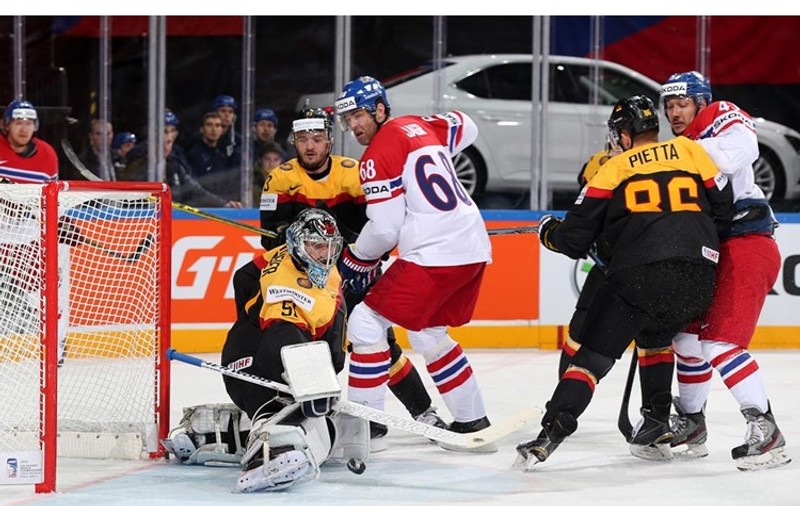 Veteranul Jaromir Jagr poartă Cehia spre victoria cu Germania