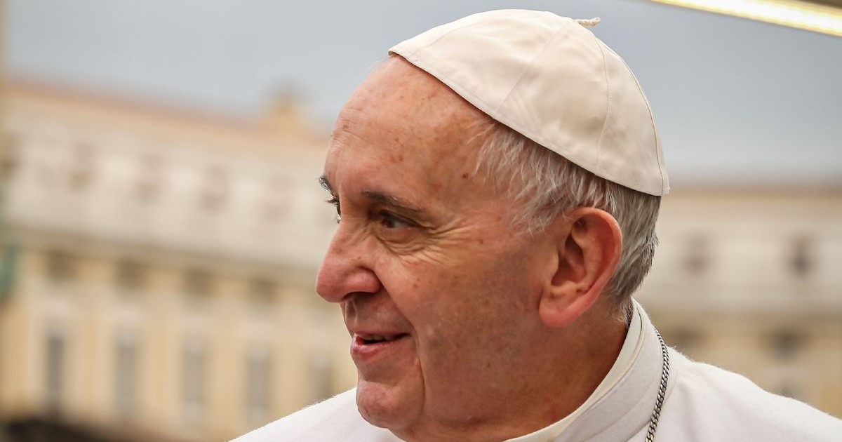 3 februarie 2016. Portretul Papei Francisc, Jorge Bergoglio, în timpul turului din Piața Sf. Petru.