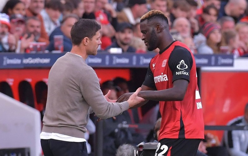 Victor Boniface, atacantul lui Bayer Leverkusen, a scăpat ca prin minune dintr-un accident. „Dumnezeu a decis că timpul meu nu a venit”