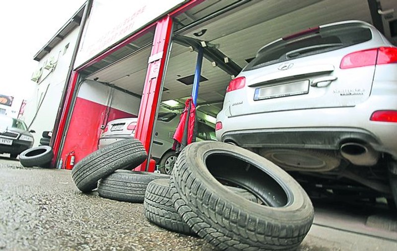 Companiile de asigurări avertizează: Degeaba ai Casco, dacă nu ai cauciucuri de iarnă!