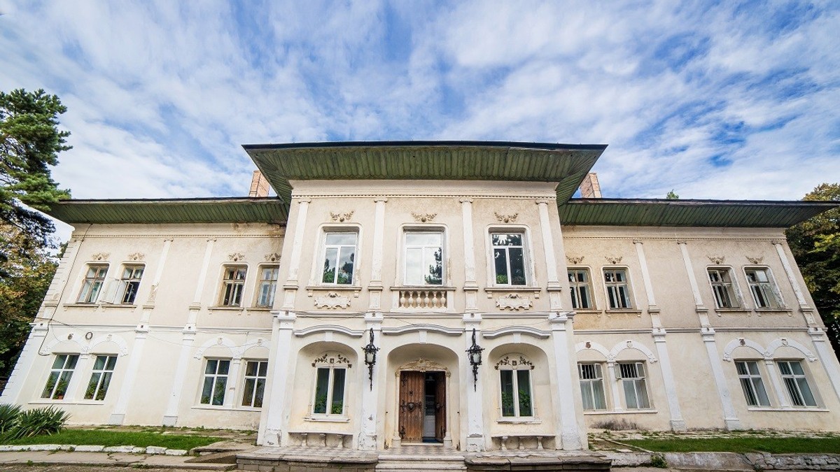 Castelul Cantacuzino-Ghica Deleni