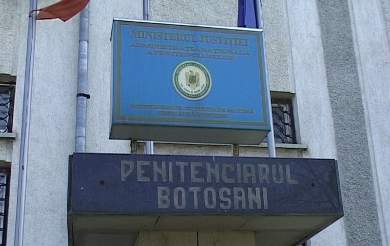 Un tânăr din Botoșani a fost reținut la ieșirea din penitenciar, la doar câteva minute după ce a fost eliberat