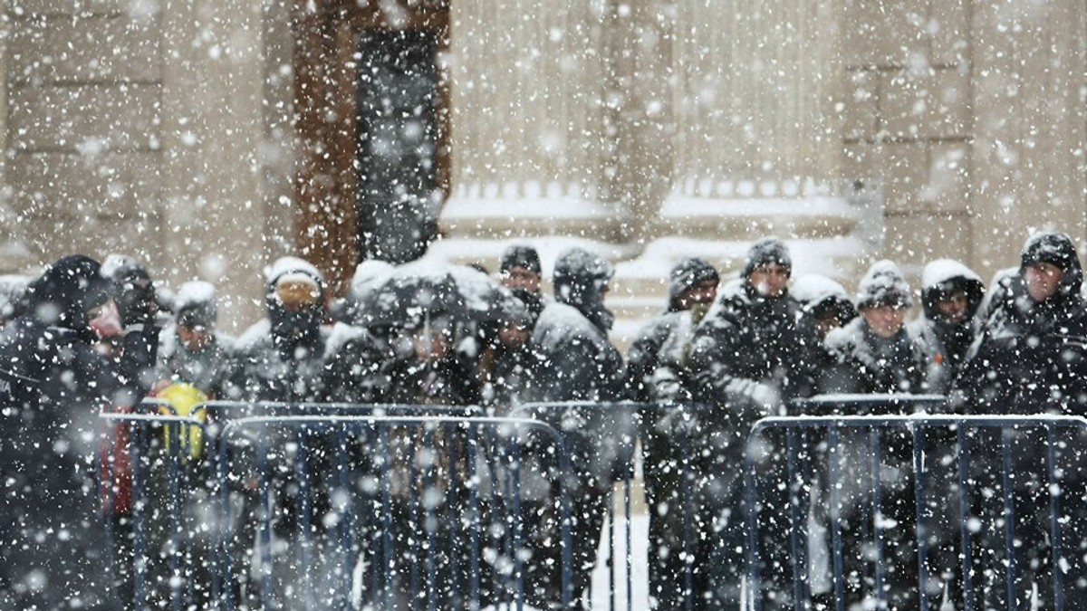 Prognoza meteo pentru 12 decembrie. Bucureșteni, în ninsoare