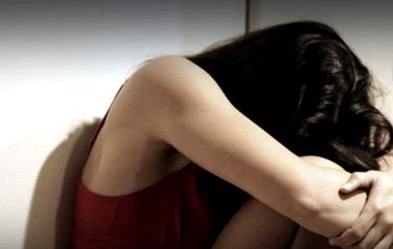 Un bărbat din Vaslui este suspectat că a violat o fată de 12 ani, pe care o avea în plasament
