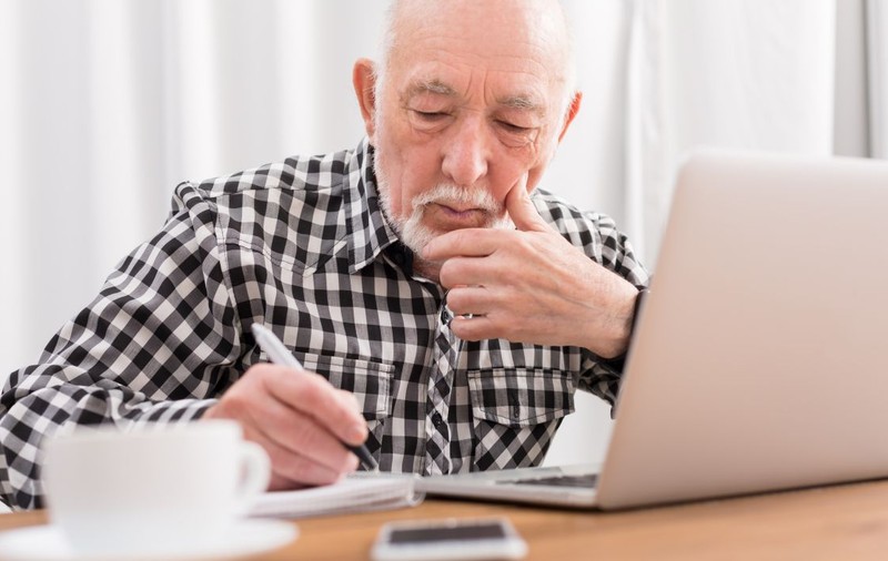 Ultimul gest al unui pensionar din Italia: înainte să moară a făcut un întreg oraș să vorbească despre el