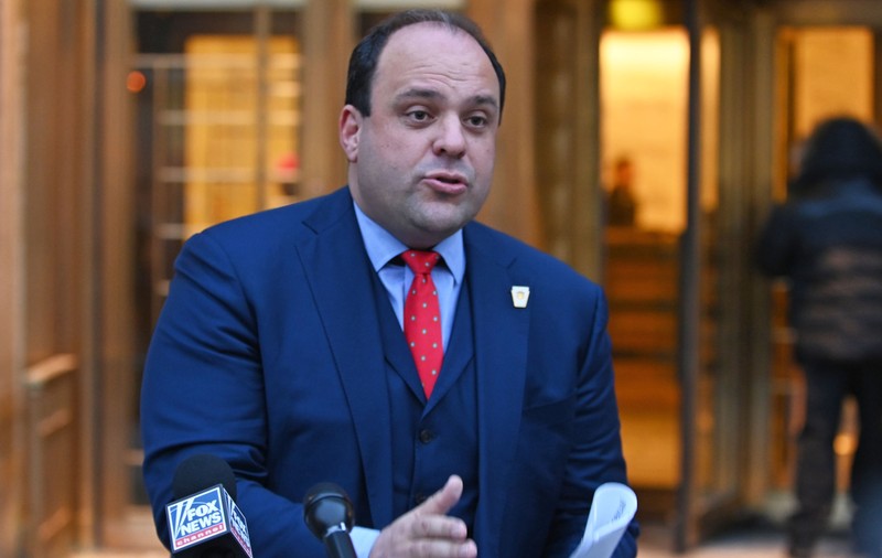 Disensiuni în echipa lui Trump din cauza unui strateg politic născut la Moscova și suspectat că a cerut bani în schimbul unor posturi