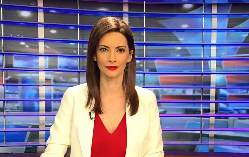 Andreea Berecleanu şi-a schimbat look-ul. Cum arată ştirista acum