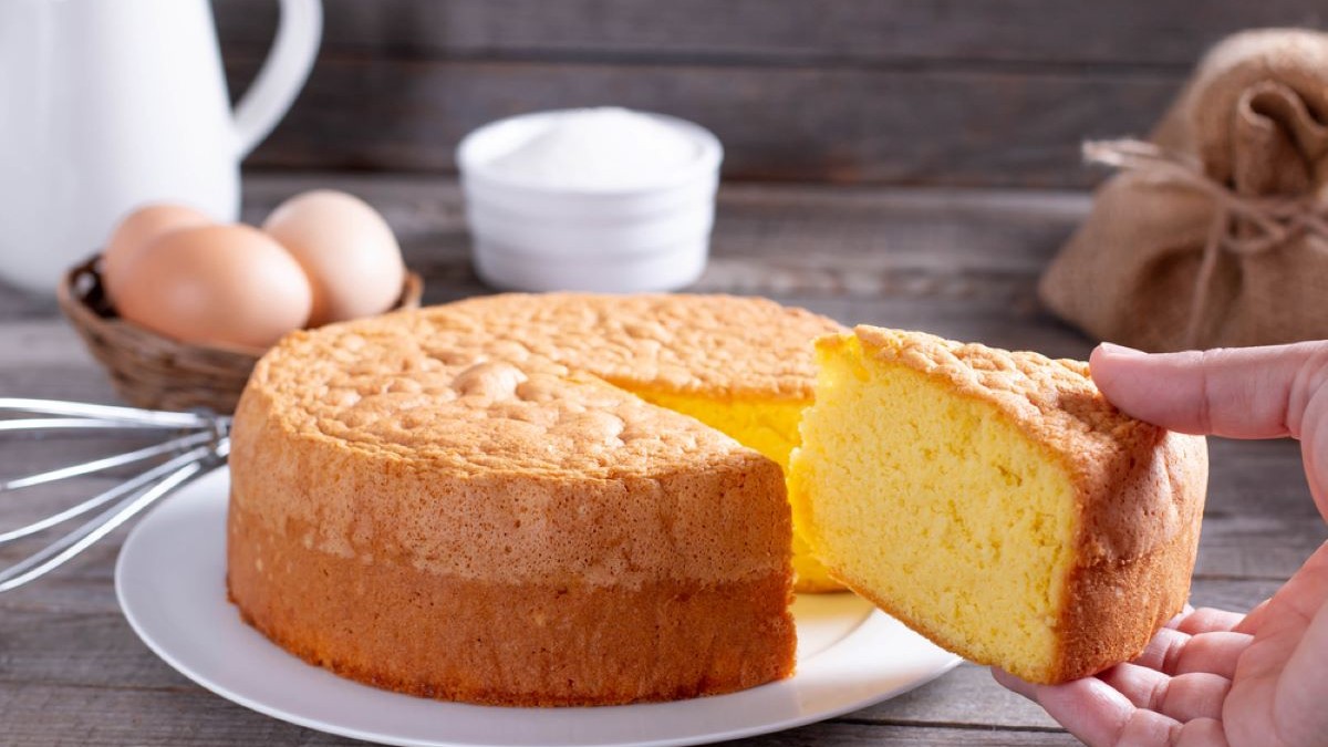 Care este diferenţa între chec şi pandişpan