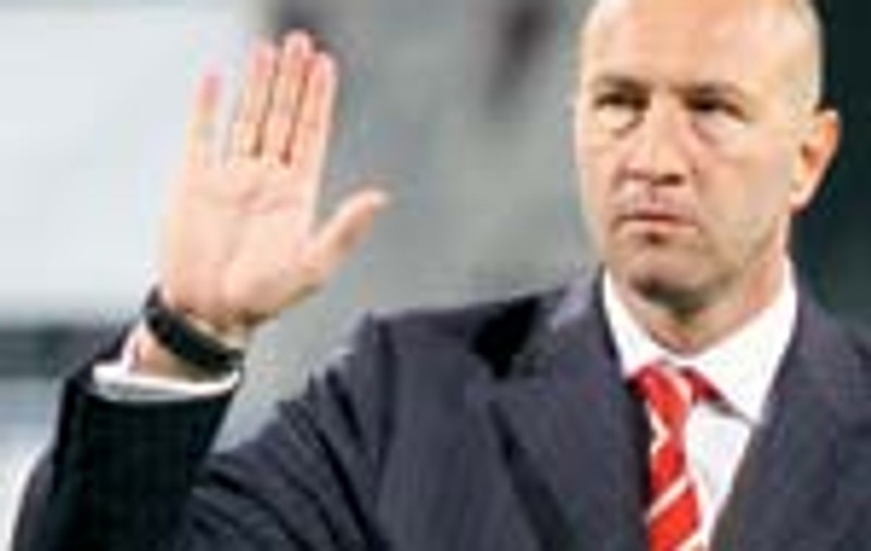 'CFR, sub presiune'