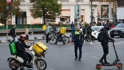 curieri-bucuresti-glovo-bolt