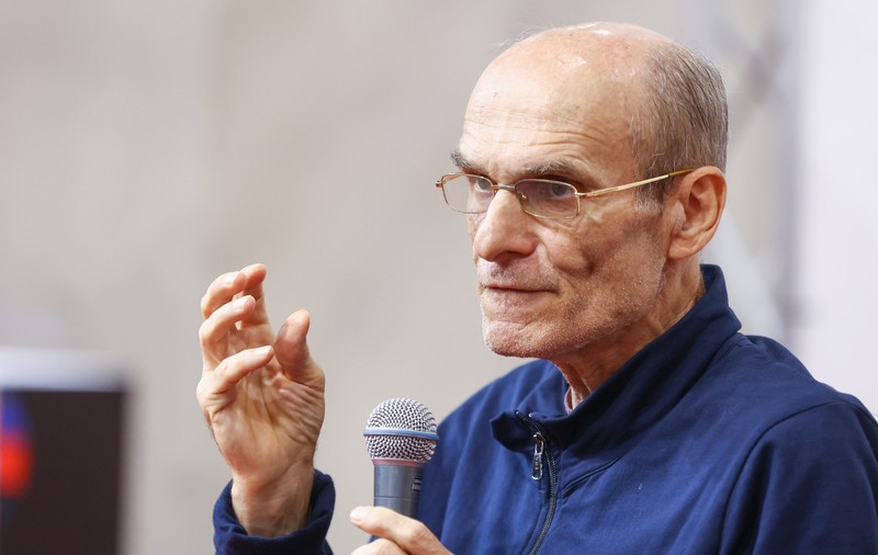 Răspunsul tăios al lui Cristian Tudor Popescu, criticat pentru comentariile despre David Popovici: „Mulți români nu au discernământ”