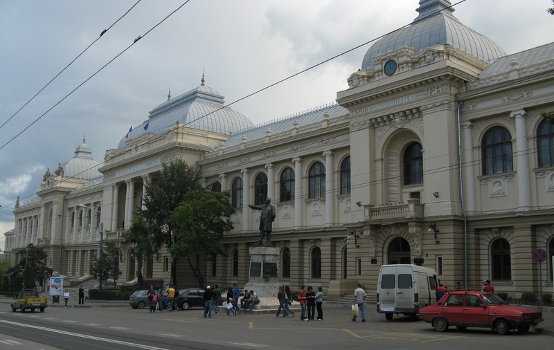 Acuzații grave ale studenților din Iași la adresa lui Tudorel Toader: „Este pericol epidemiologic iminent în cămine”