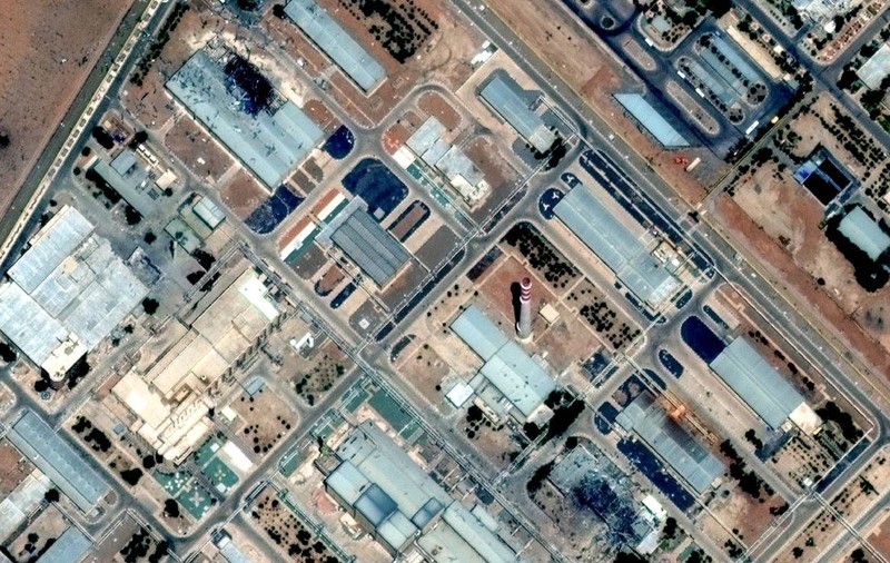 Rețeaua nucleară iraniană este decimată, arată ultimele imagini din satelit. Experții explică de ce nu este suficient
