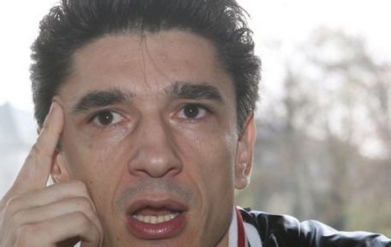 Luis Lazarus a primit aprobarea pentru lansarea televiziunii Zeus TV