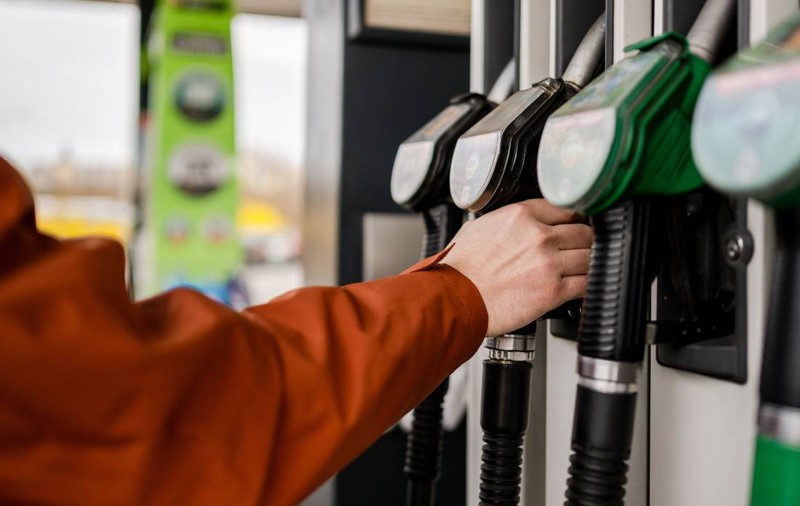 Benzina și motorina s-au ieftinit, miercuri, 10 iunie 2026. Cât costă un litru de carburant în București, Cluj-Napoca, Timișoara, Iași și Constanța