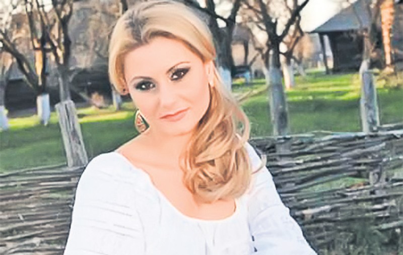 Emilia Ghinescu, împreună cu iubitul, la concert