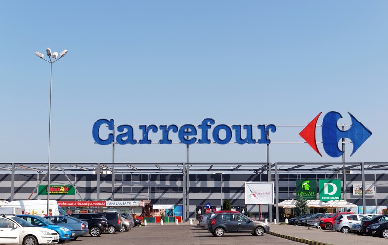 Carrefour preia magazinele Cora. Consiliul Concurenţei a autorizat tranzacţia
