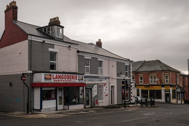 Langoșerie și magazin românesc în Newcastle upon Tyne