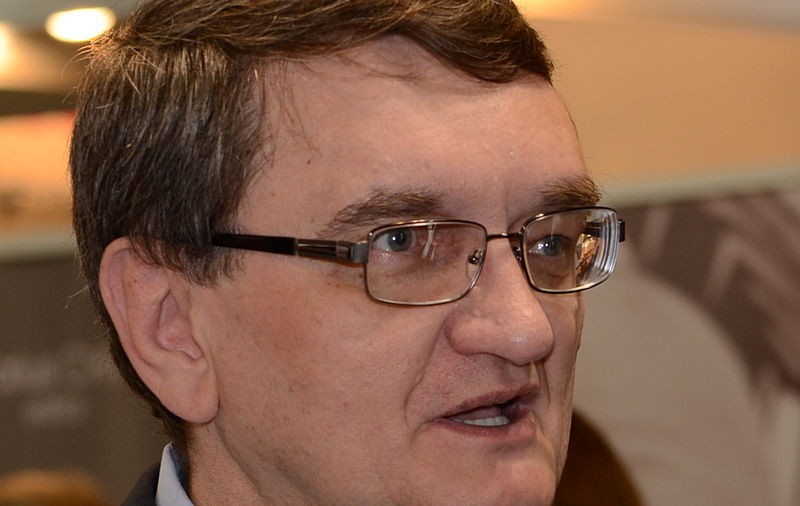 Pensie specială pentru Victor Ciorbea. Avocatul Poporului va cumula pensia cu indemnizaţia și va câștiga peste 36.000 de lei pe lună!