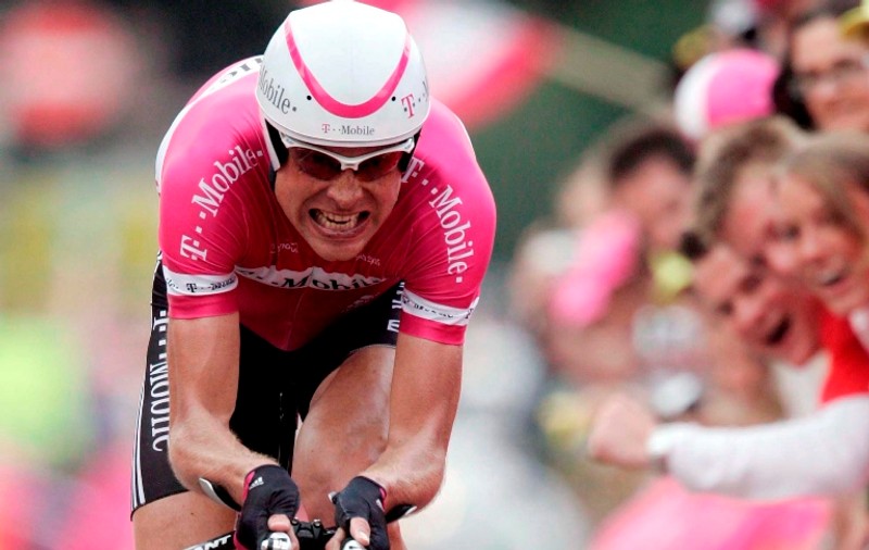 Jan Ullrich, fostul ciclist german, ”se dopează”! 