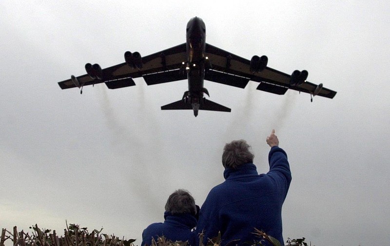 Bombardament-record al armatei americane în Afganistan. „Fortăreața” a lansat zeci de bombe inteligente